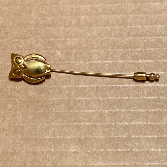 Vintage Trifari Gold Tone Owl Stick Lapel Pin With Cap Shiny Signed - Picture 6 of 11